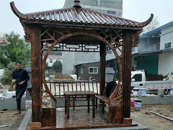 北京菠萝格南方松樟子松芬兰木防腐木景观安装